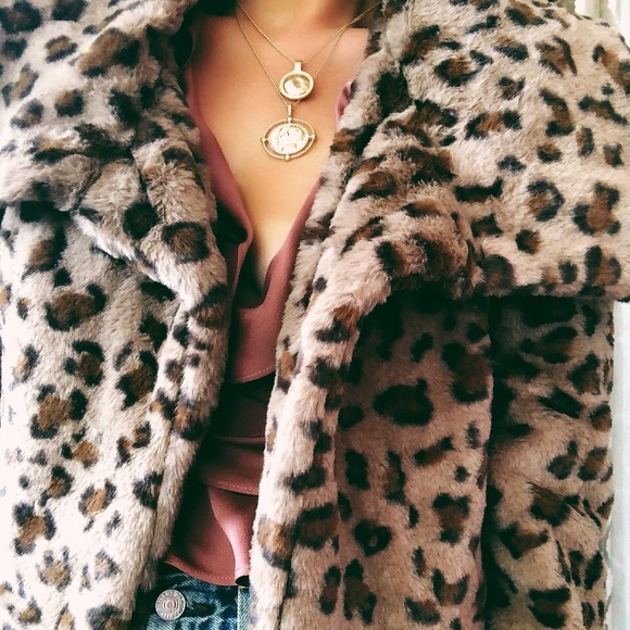 🆕Etta Brown Leopard Print Vegan Faux Fur Jacket - Picture 6 of 8
